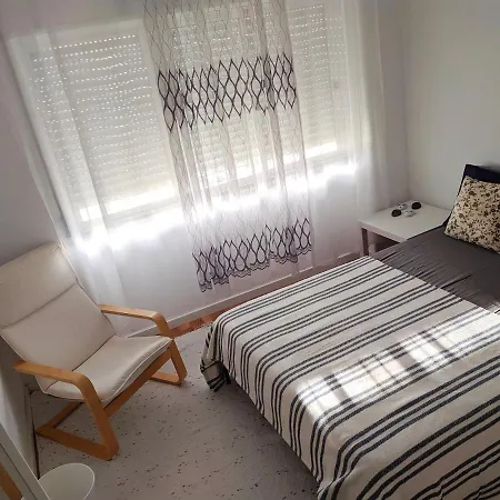 New Cacilhas Hostel *