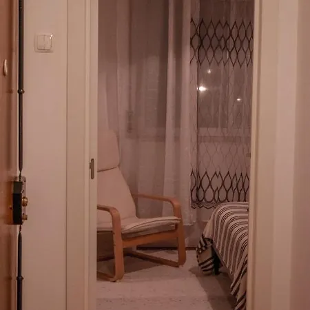 New Cacilhas Hostel *